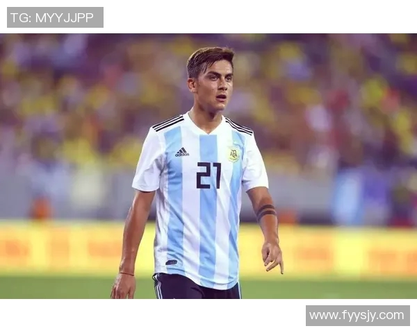 颜值与实力并存的足球明星们展现魅力与风采的精彩瞬间